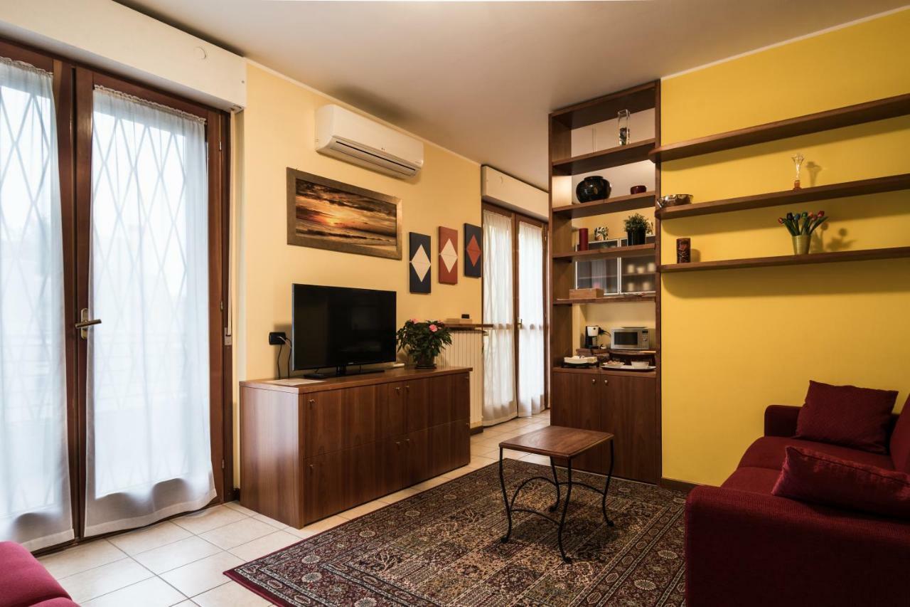 Cozy Penthouse Villa San Donato Milanese Dış mekan fotoğraf